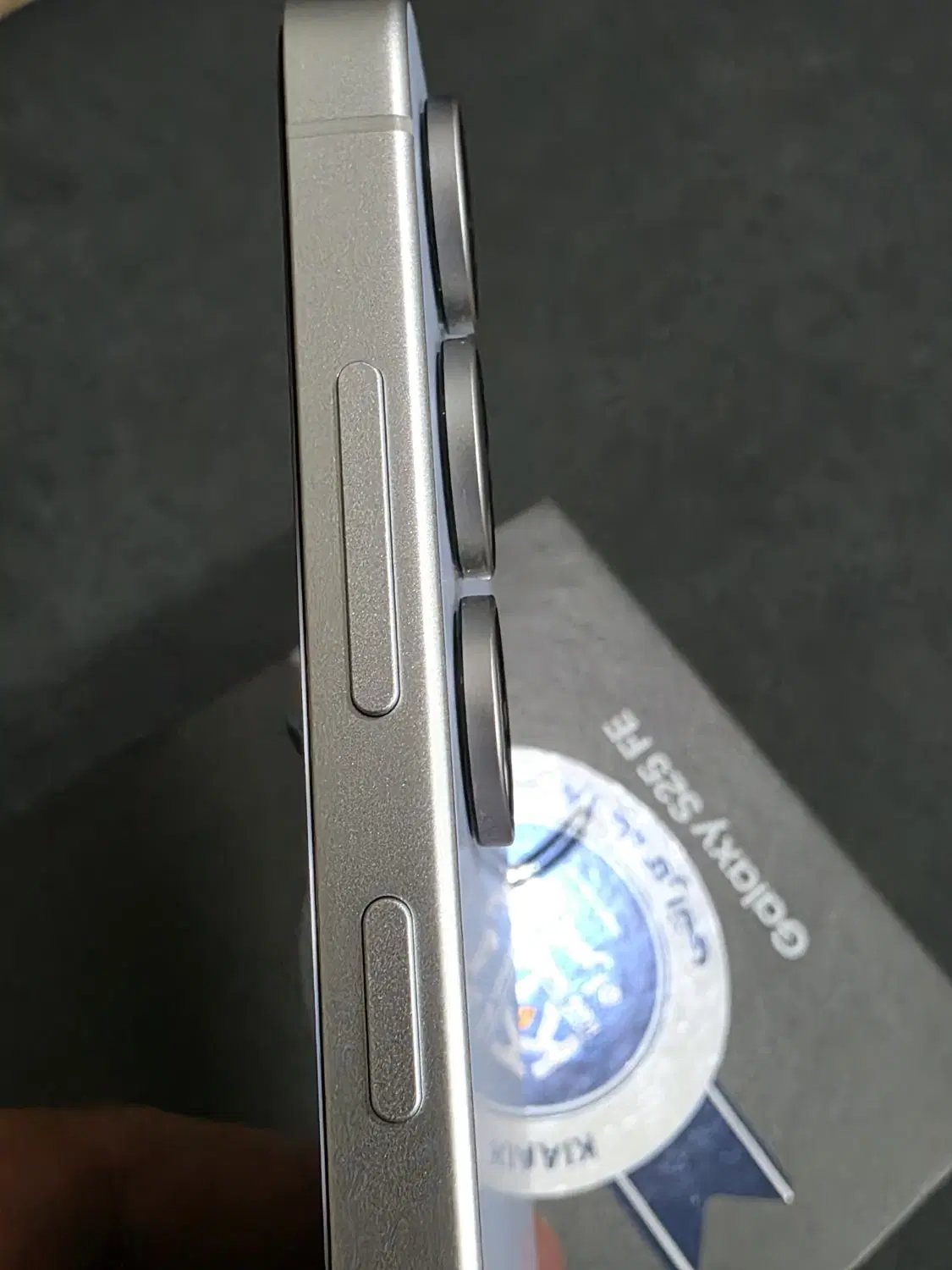 SAMSUNG S25 FE 5G|موبایل|شیراز, قالیشویی|دیوار