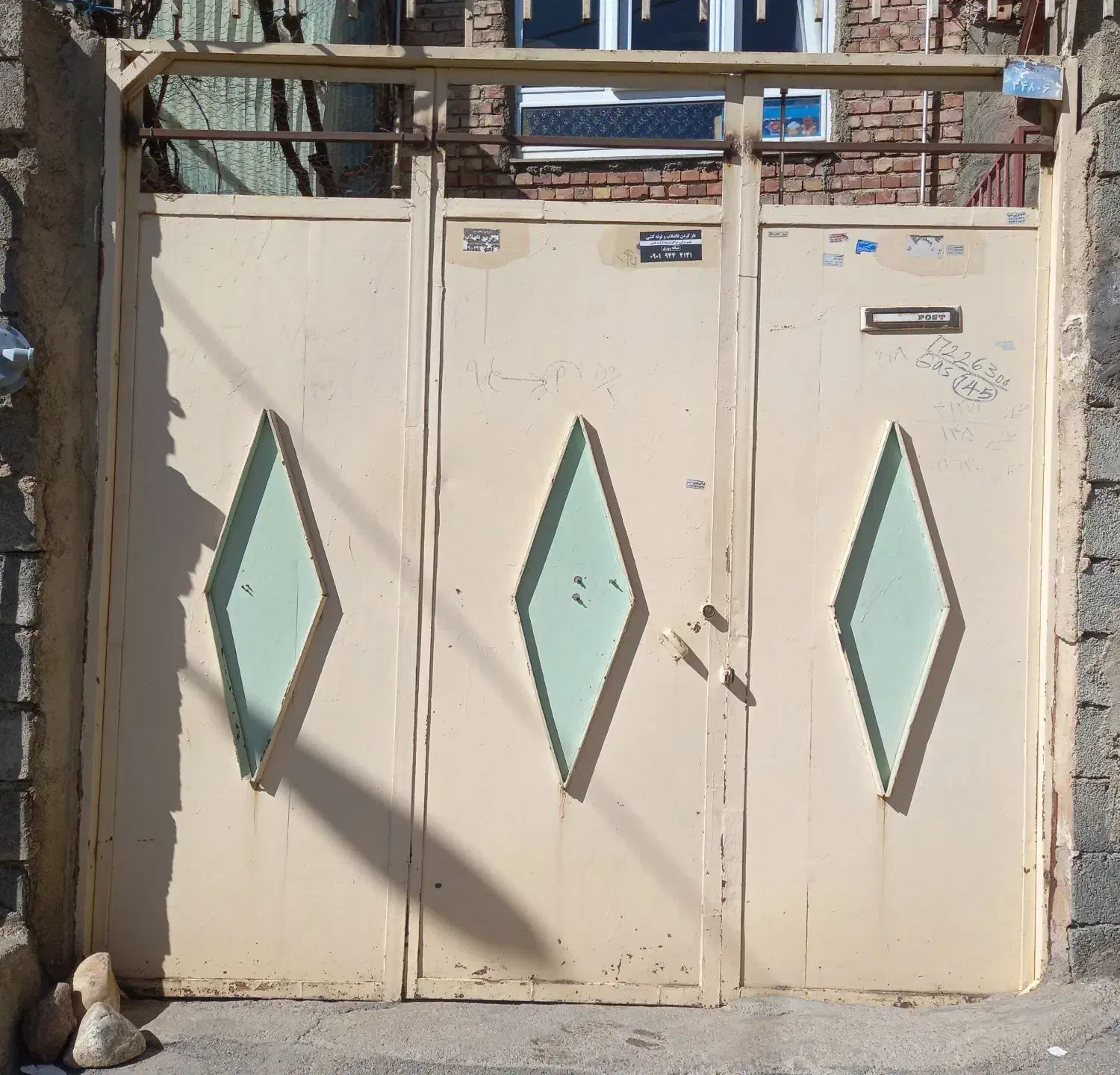 درب حیاط|مصالح و تجهیزات ساختمان|سقز, |دیوار