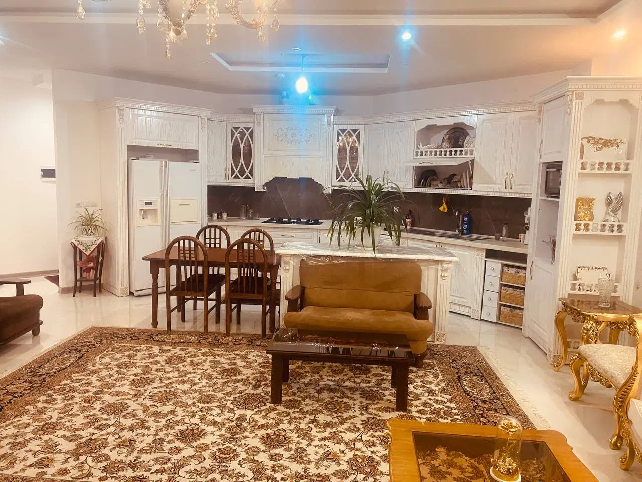 119 متری امیریه ۵۸ فول امکانات - Widok 2