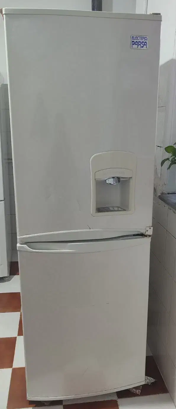 یخچال|یخچال و فریزر|سبزوار, فیاض|دیوار