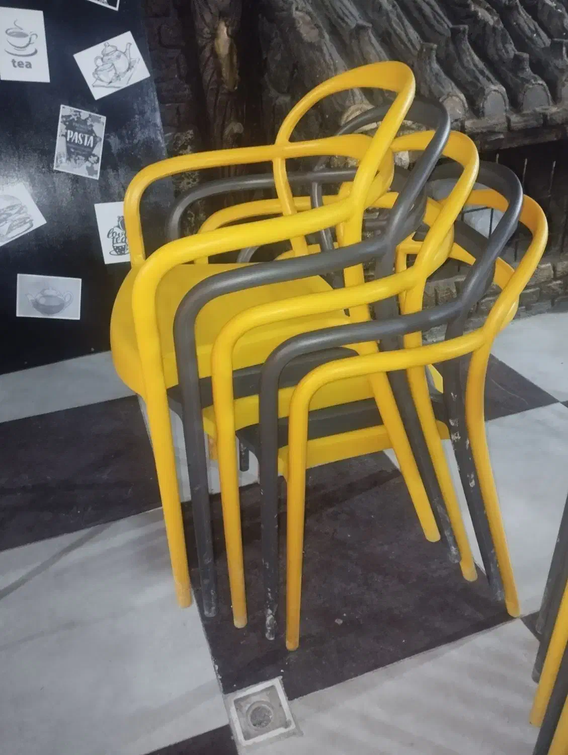 12 عدد صندلی|صندلی و نیمکت|تبریز, |دیوار