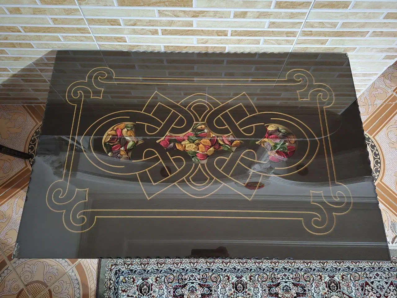 میز عسلی|مبلمان خانگی و میز عسلی|رشت, جانبازان|دیوار