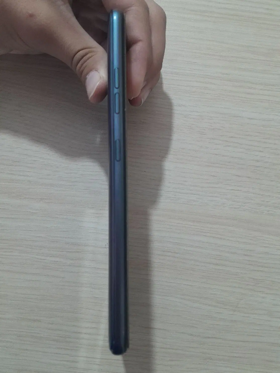 LG k41s|موبایل|درمیان, |دیوار