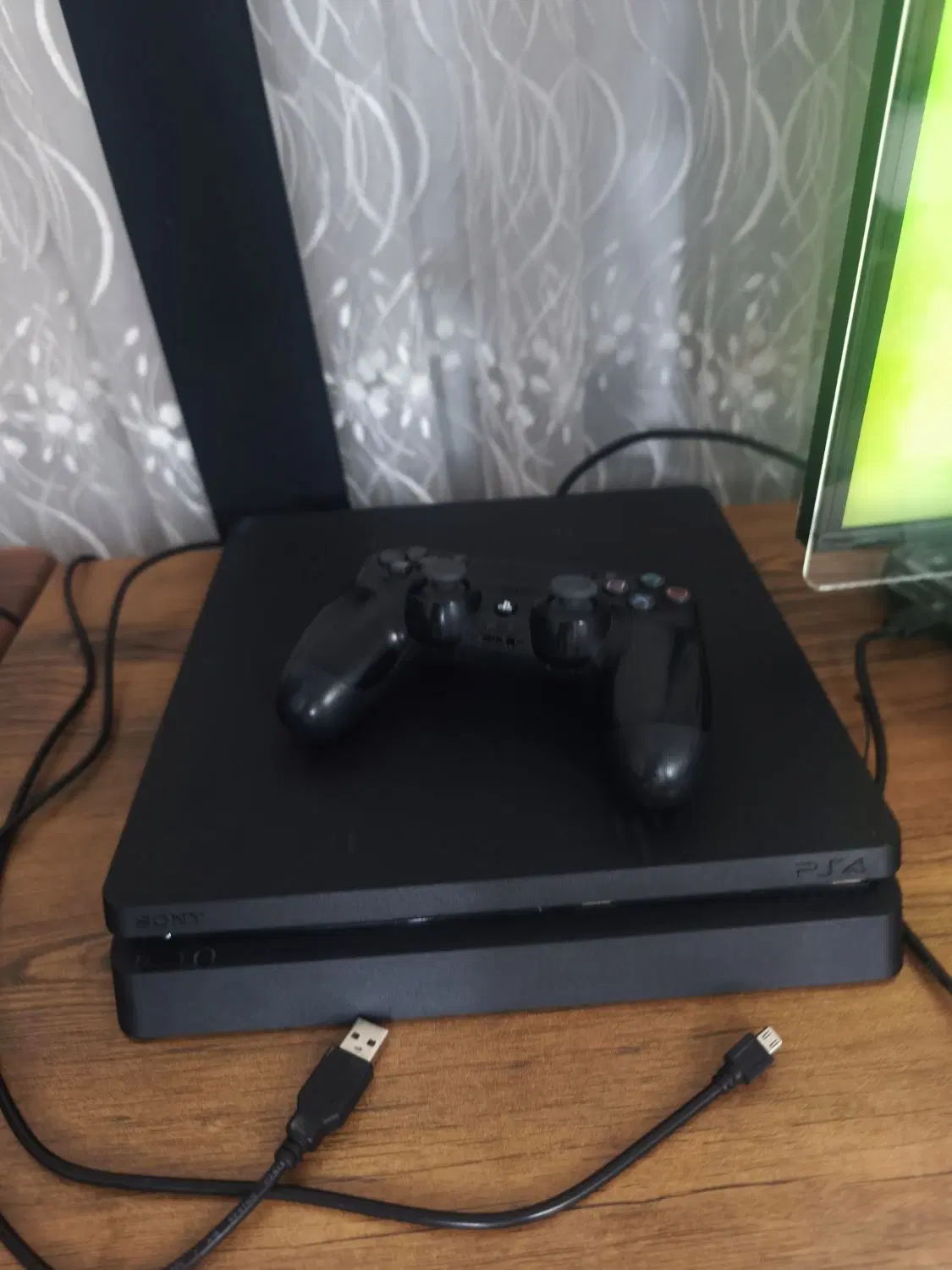 ps4 slim|کنسول، بازی ویدئویی و آنلاین|بم, |دیوار