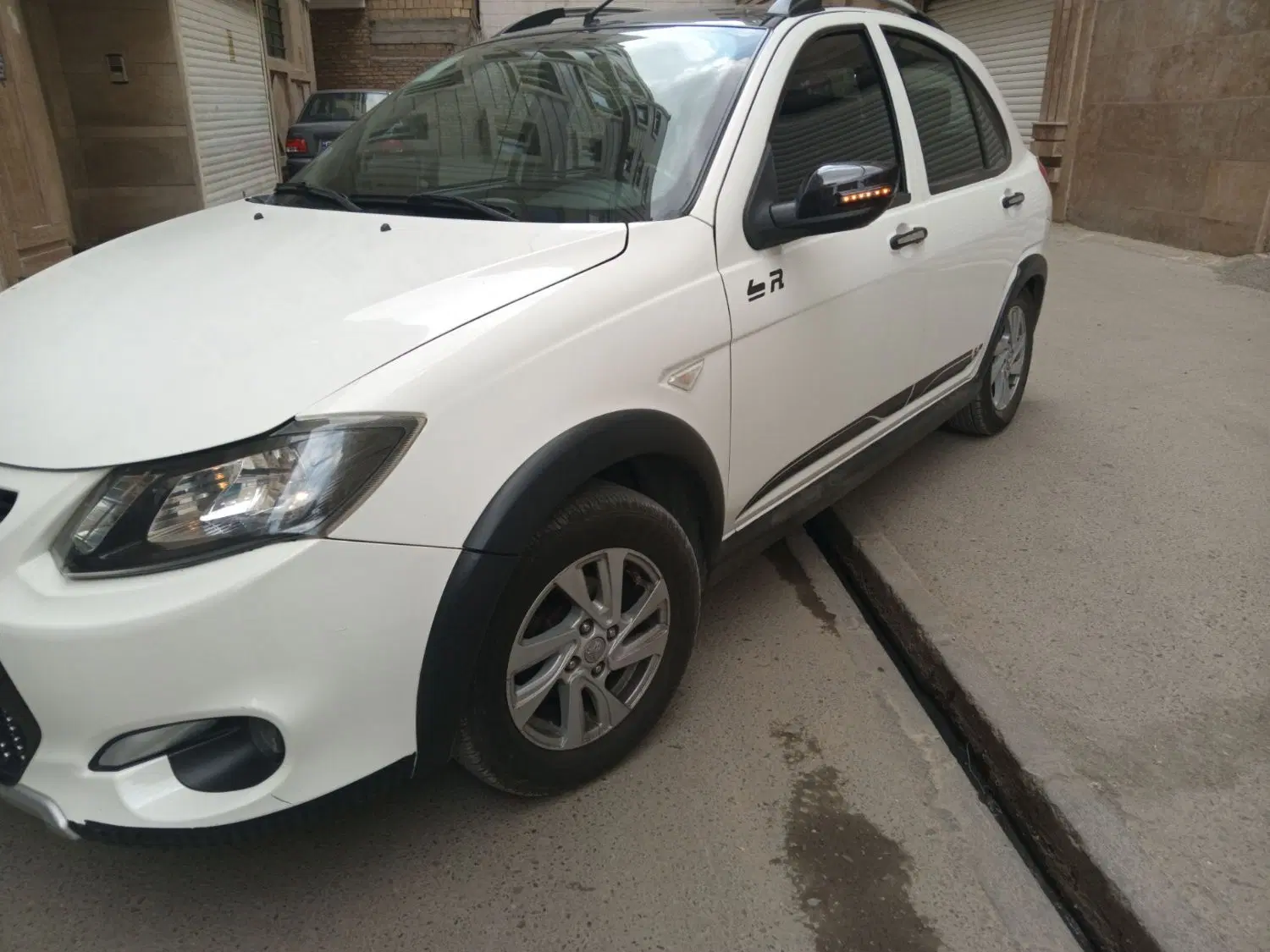 کوئیک R 1400|خودرو سواری و وانت|صباشهر, |دیوار