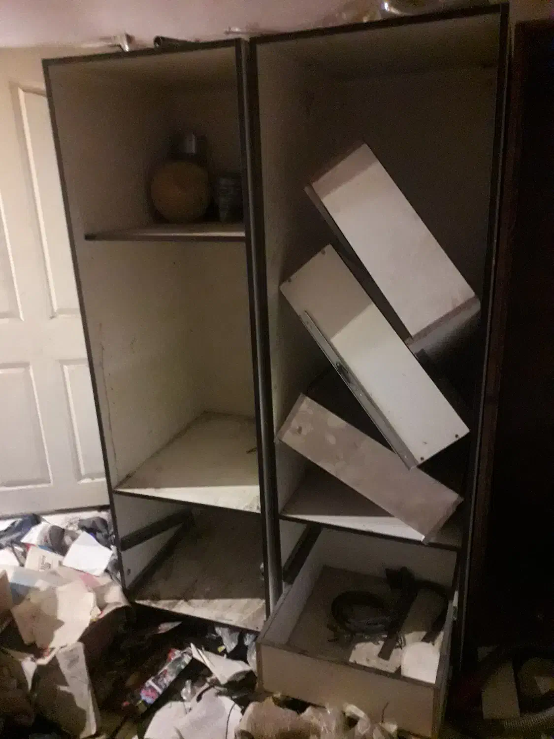 کمدلترون|کتابخانه، شلف، قفسه‌های دیواری|کرج, پیشاهنگی|دیوار