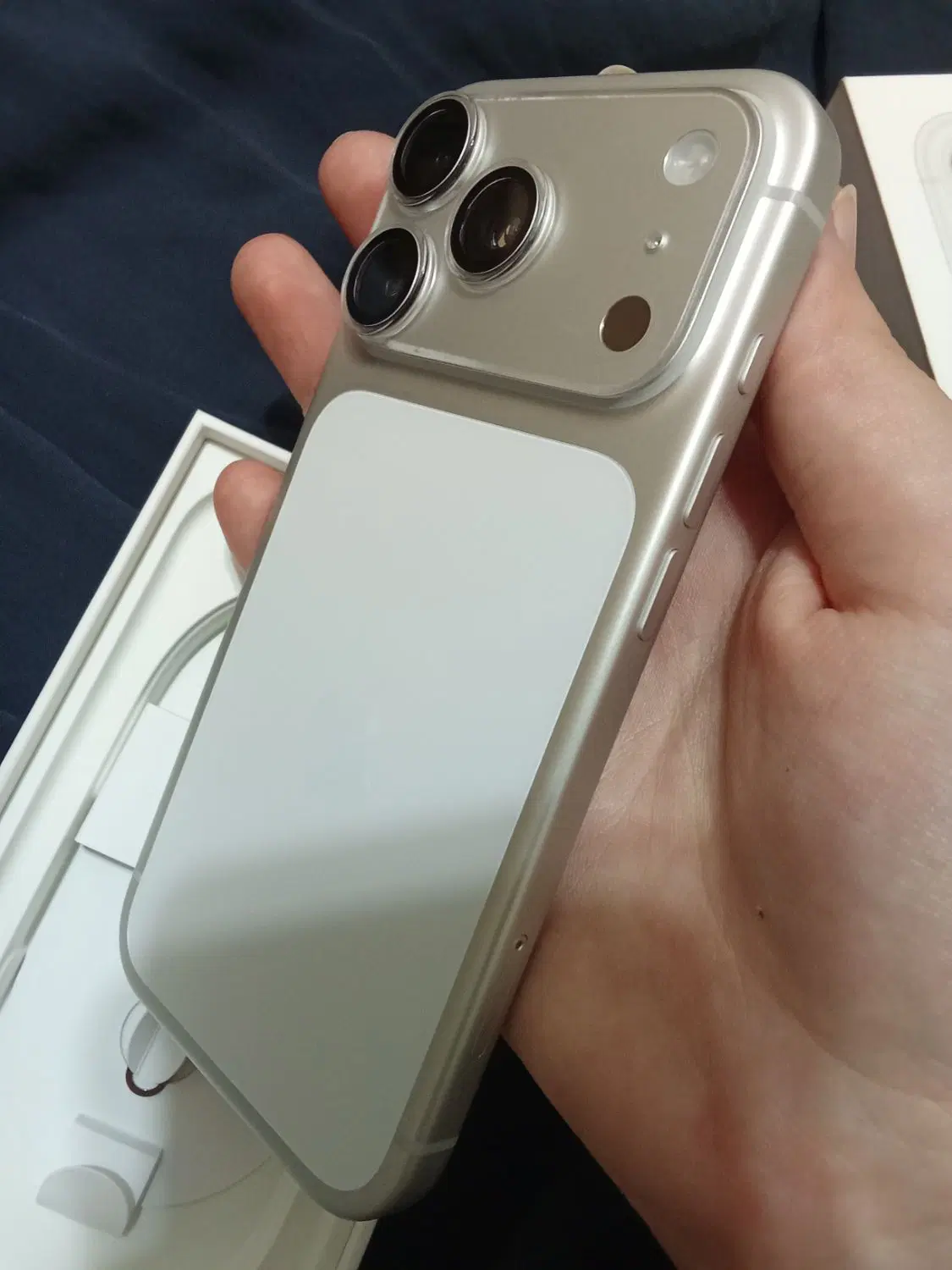 17PRO ZAA silver|موبایل|رشت, لاکانی|دیوار