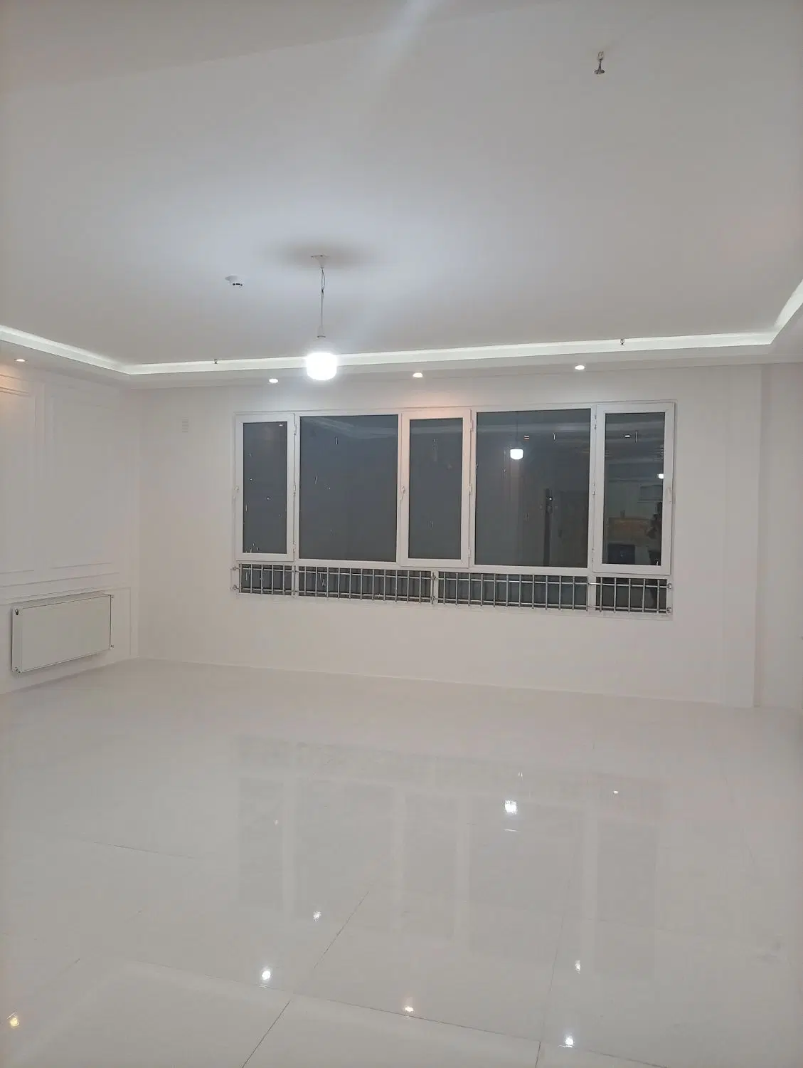 ۱۲۵متری تاپ لوکیشن الهیه روبه نما سندملکی وآماده