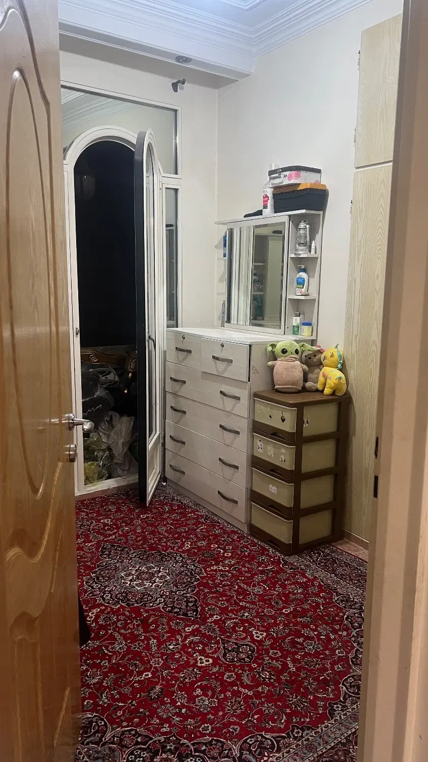 آپارتمان ۶۹ متر / دو خواب / تک واحدی