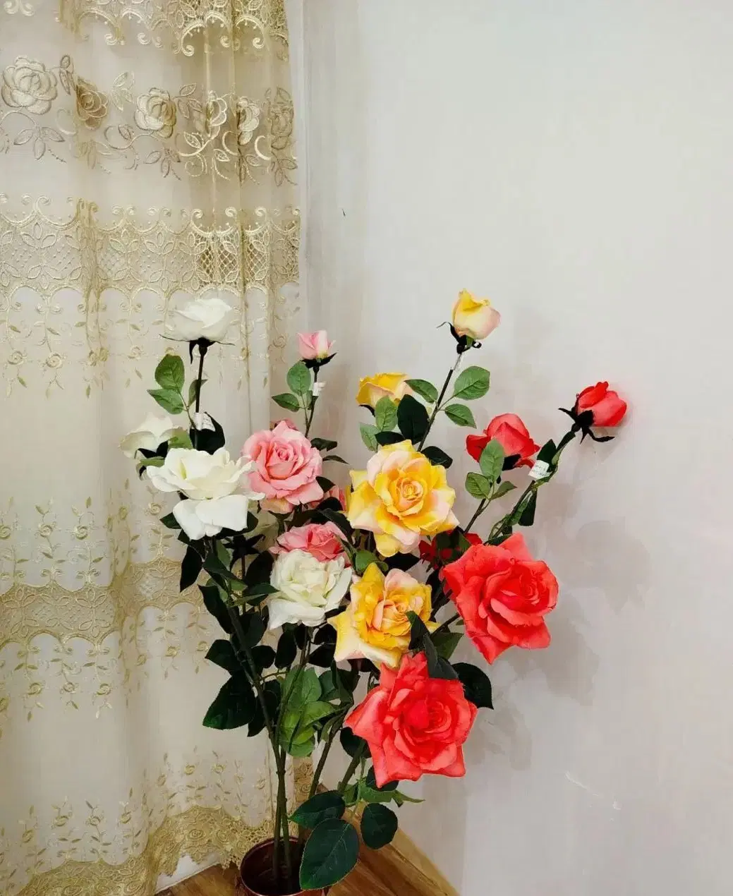 گل رز|گل مصنوعی|میاندوآب, |دیوار
