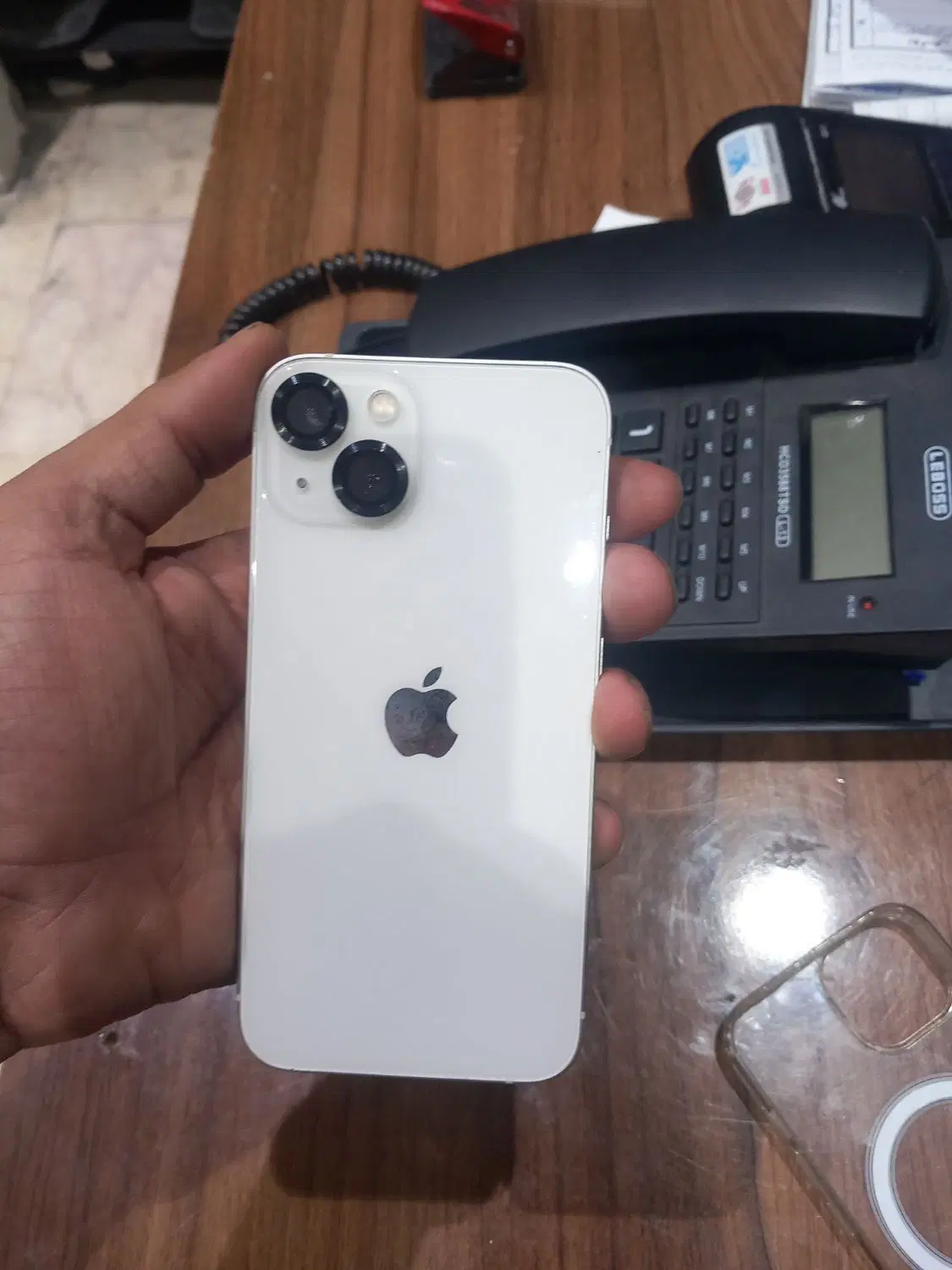 iPhone 13 normal|موبایل|مشهد, مقدم|دیوار