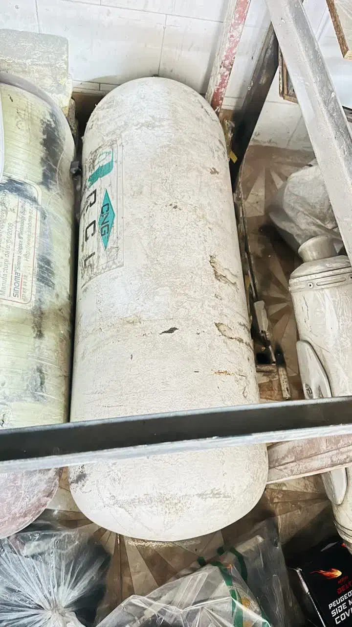 کپسول گاز cng|قطعات یدکی و لوازم جانبی|فولادشهر, A4|دیوار