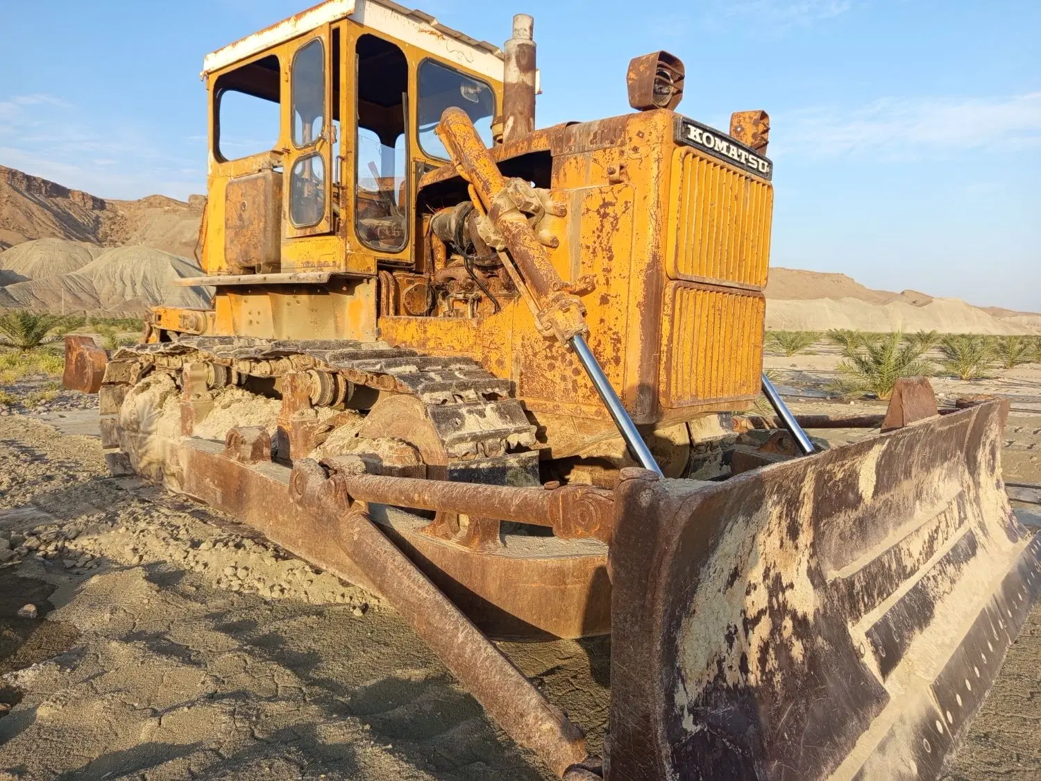 بلدوزر|خودرو سنگین|جاسک, |دیوار