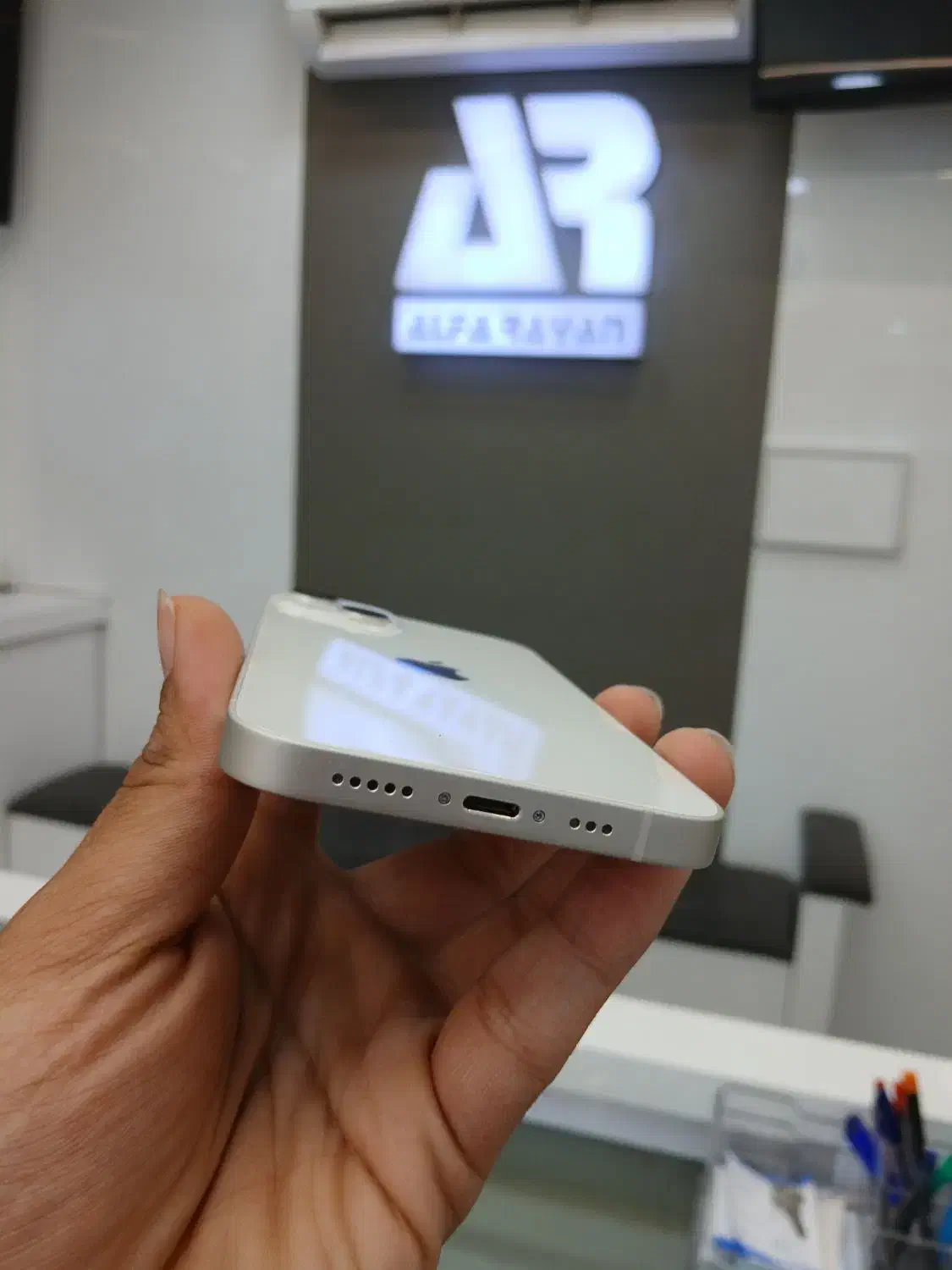 IPhone 13normal|موبایل|اصفهان, خلجا|دیوار