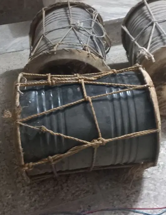 دمام|درام و پرکاشن|دزفول, |دیوار