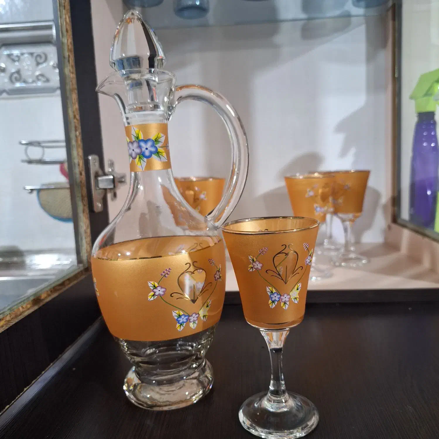 دکوری|ظروف سرو و پذیرایی|کرج, بنیاد|دیوار