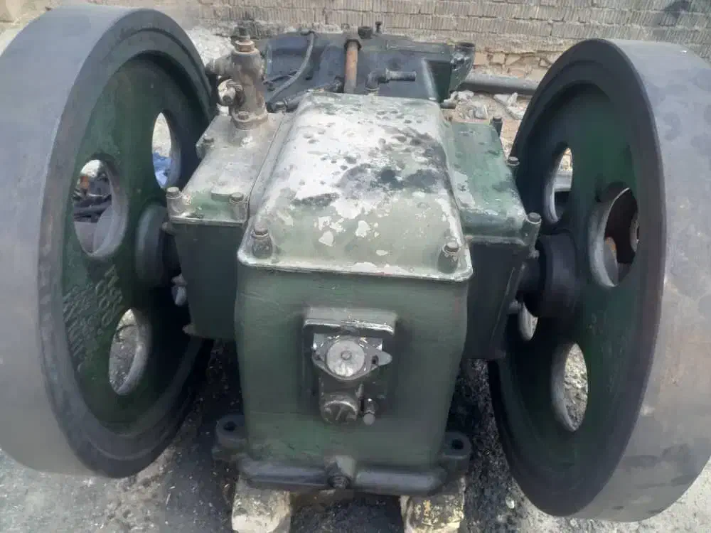 تلمبه|ماشین‌آلات صنعتی|رستم, |دیوار