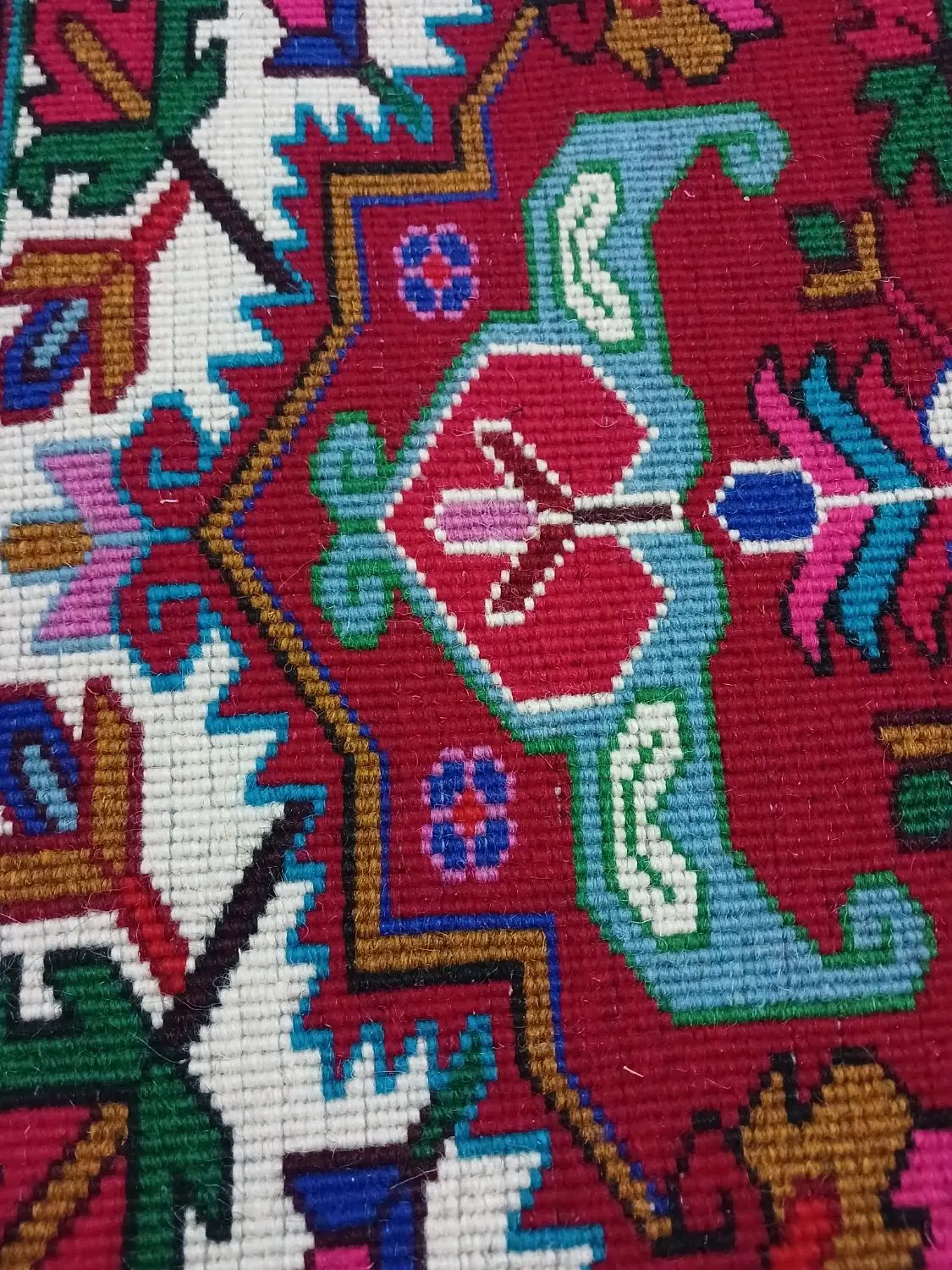 پادری|پادری|تبریز, |دیوار