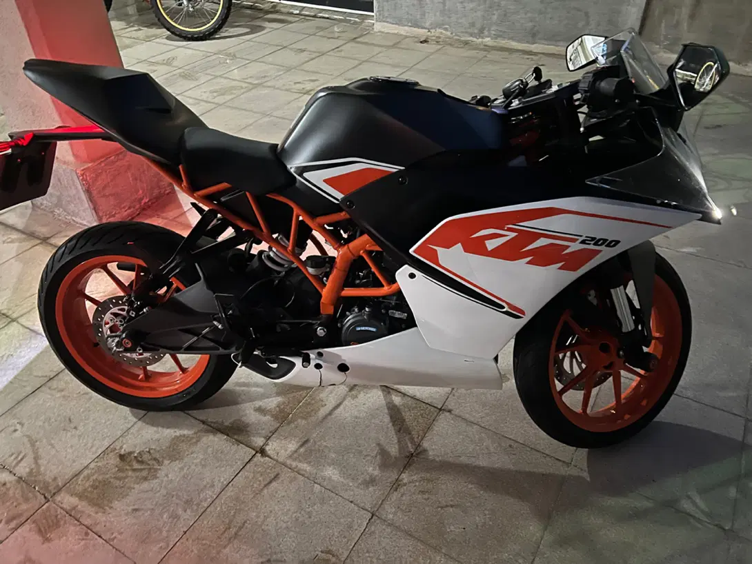 ktm rc200 مدل ۹۹|موتورسیکلت|مشهد, ملکآباد|دیوار