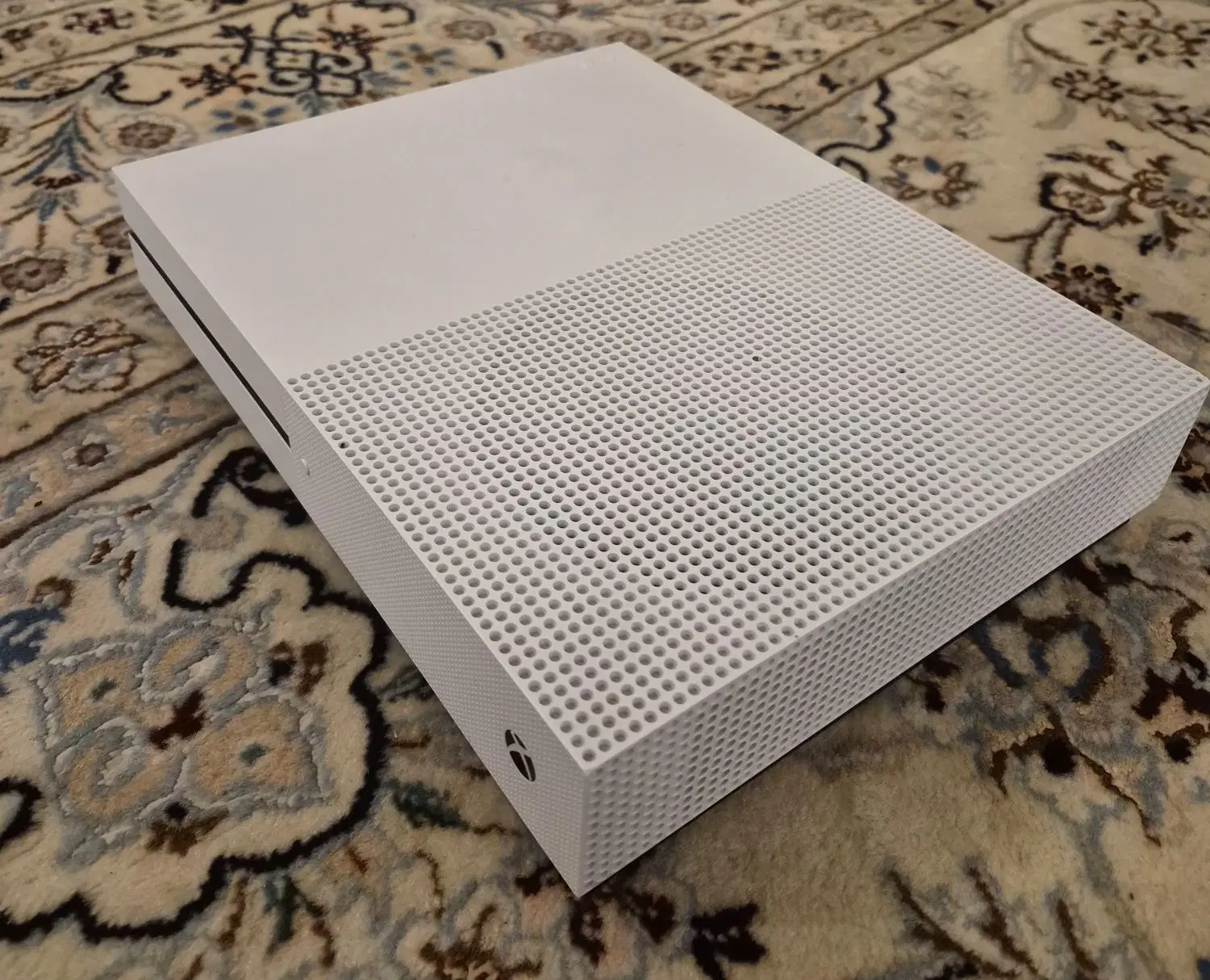 xbox one s|کنسول، بازی ویدئویی و آنلاین|اصفهان, فرهنگیان|دیوار