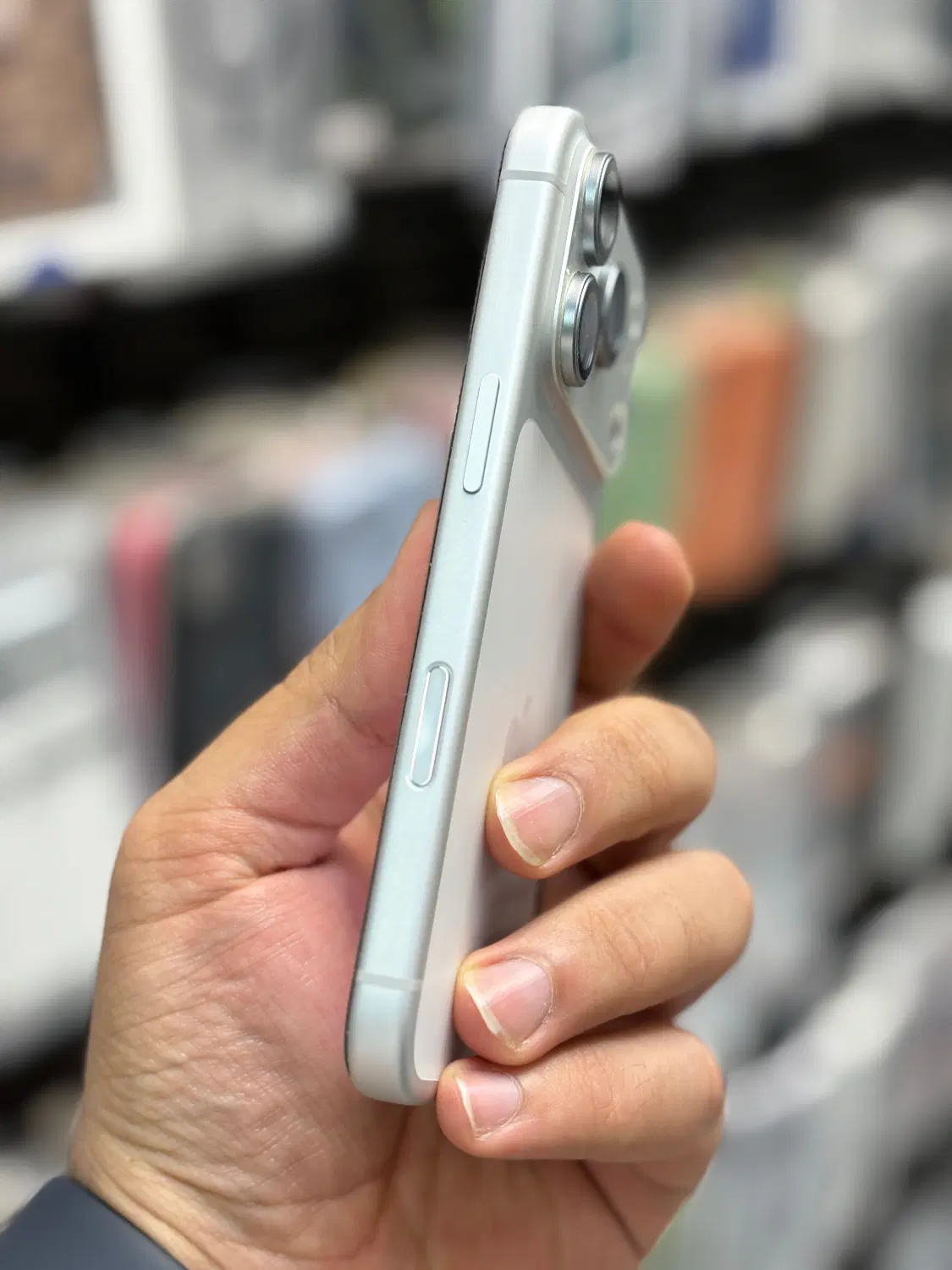 Iphone 17 pro-  zaa 256g- دستگاه هنوز سیم نخورده|موبایل|کرج, اتحاد|دیوار