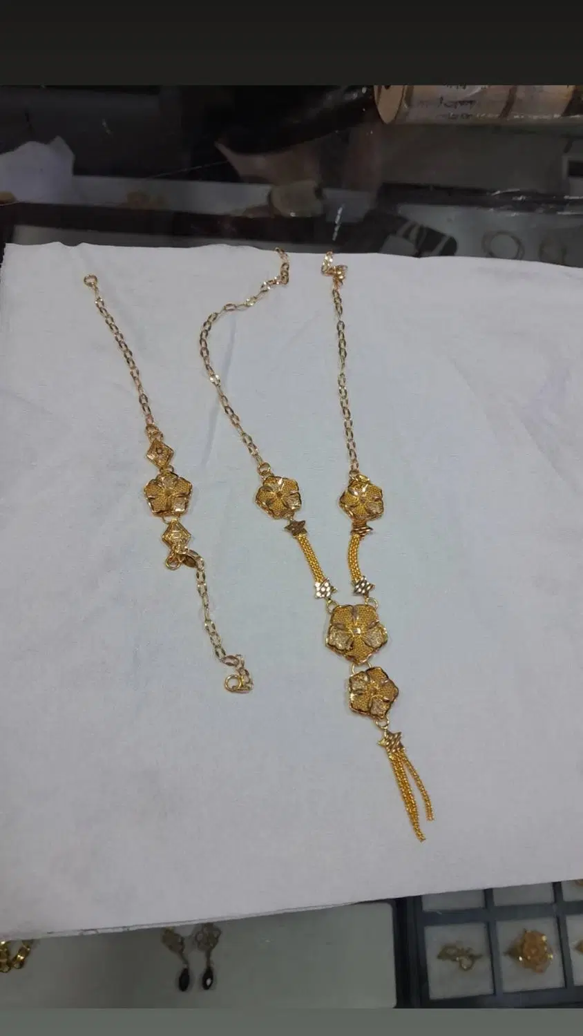 طلا|جواهرات|چرام, |دیوار