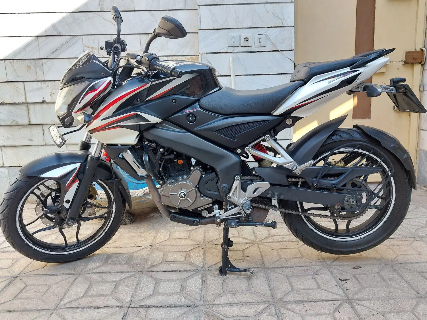 ns 200|موتورسیکلت|کاشان, پامنار|دیوار