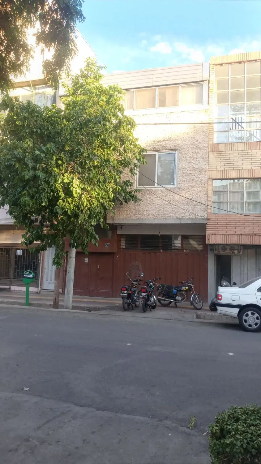 فروش خانه مسکونی اپارتمانی در خیابان حسین آباد - Ansicht 3