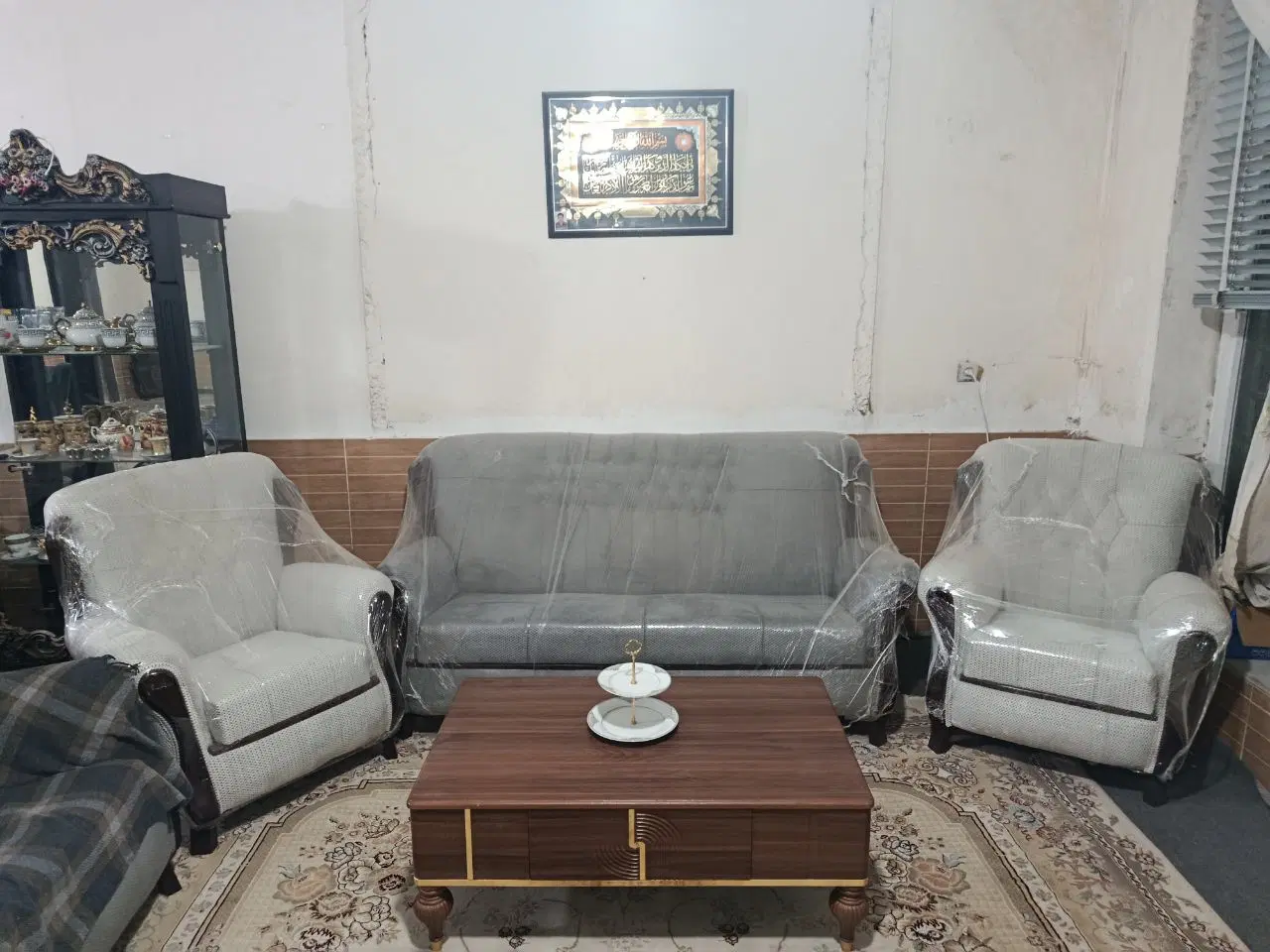 مبل|مبلمان خانگی و میز عسلی|داراب, |دیوار