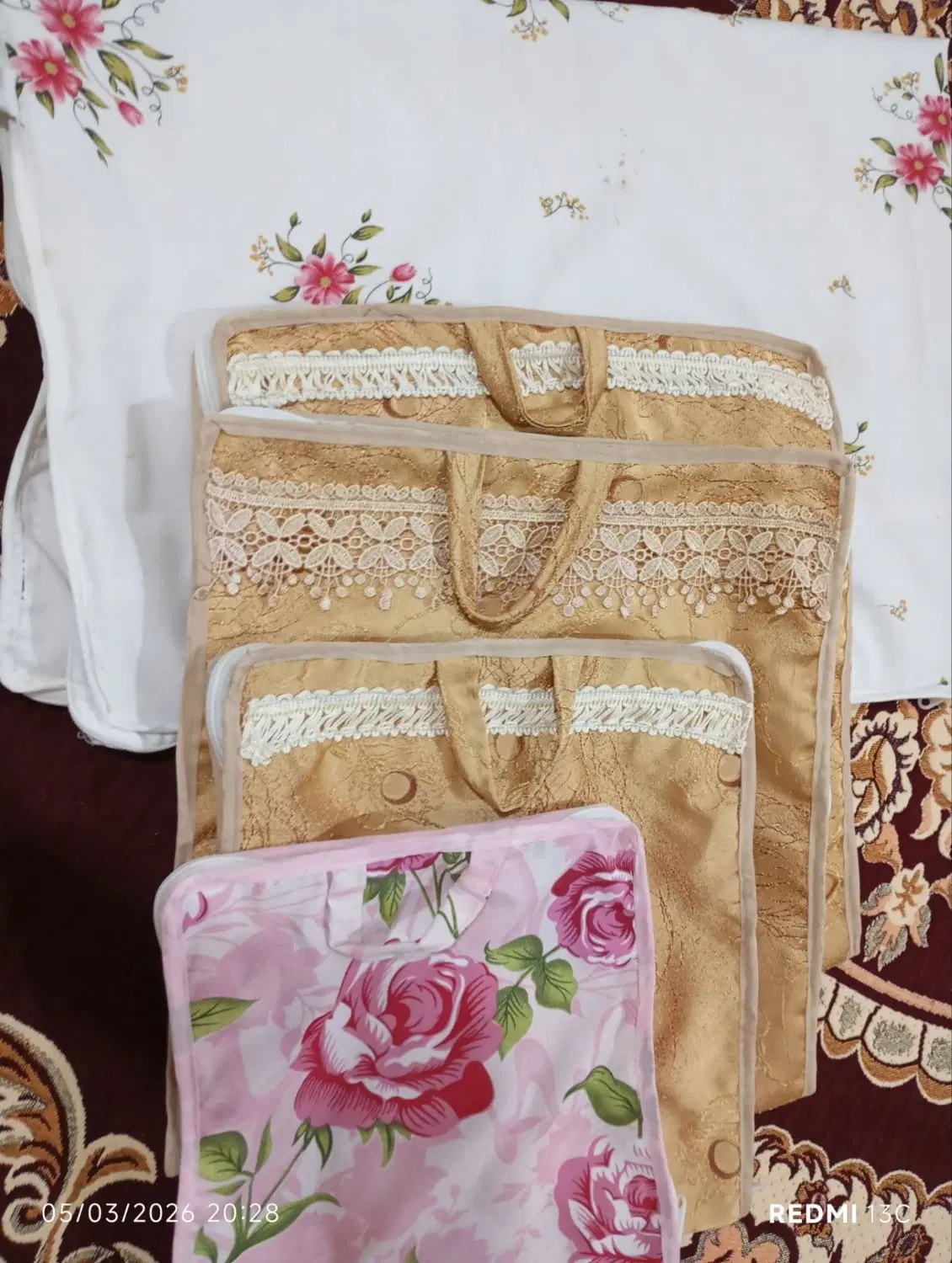 خانه|رختخواب، بالش، پتو|نسیمشهر, |دیوار