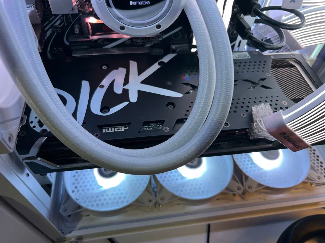 RX6800 16GB|قطعات و لوازم جانبی رایانه|اهواز, پردیس|دیوار
