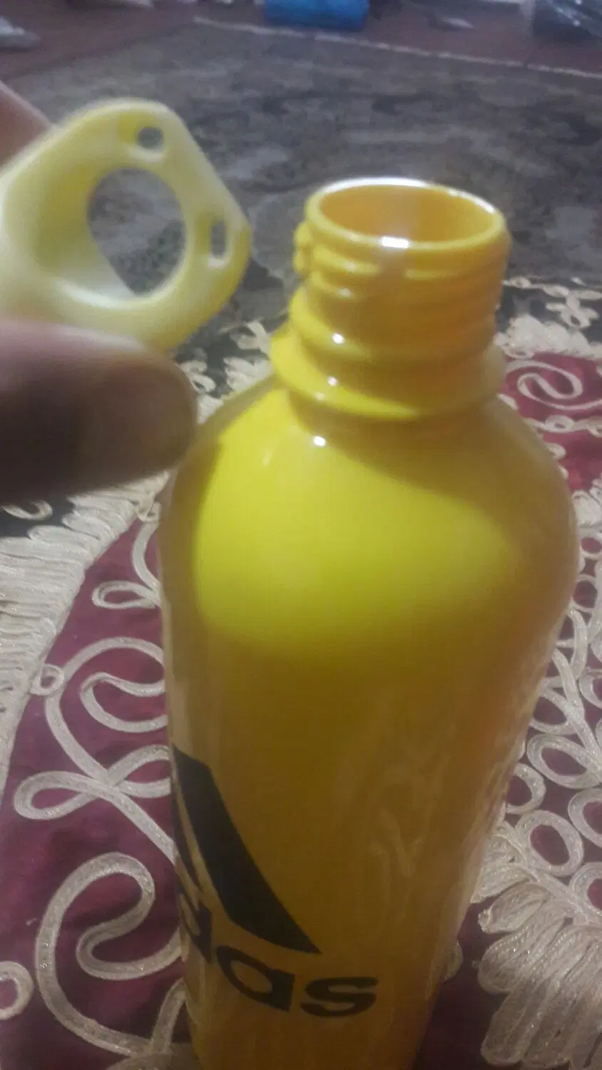 بطری اب|ظروف نگهدارنده، پلاستیکی، یک‌بارمصرف|ملایر, |دیوار
