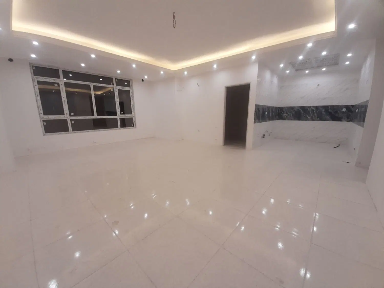 قیمت استثنایی/90متر روبه نماباپارکینگ سندی/مهندسین|فروش آپارتمان|صباشهر, |دیوار