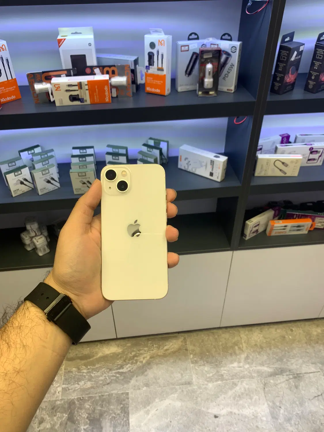 Iphone 13normal ch 256سفید|موبایل|قم, آلوچو|دیوار