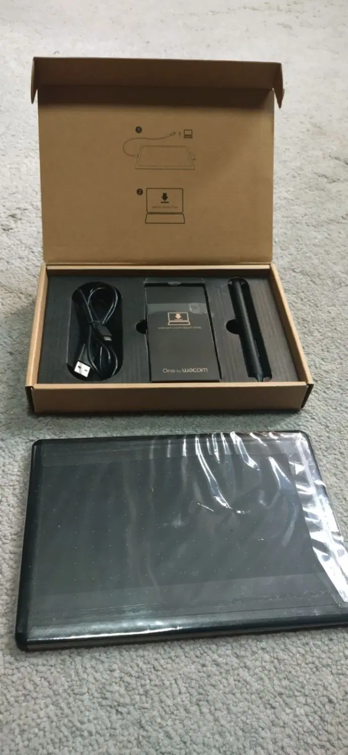 One Wacom S Ctl 472|قطعات و لوازم جانبی رایانه|تهران, جنت‌آباد جنوبی|دیوار