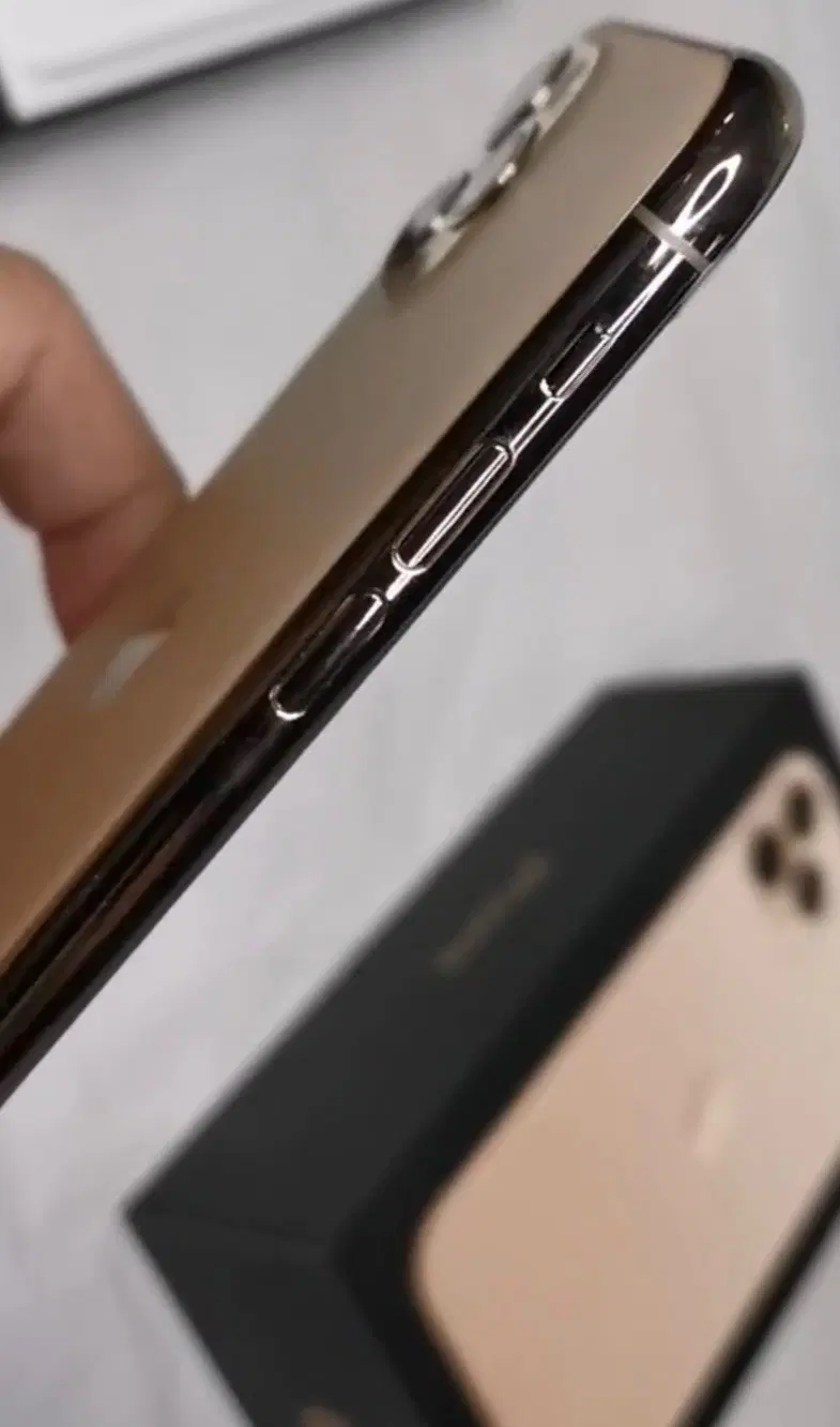 iphone 11 pro 256 gig|موبایل|محمودآباد, |دیوار