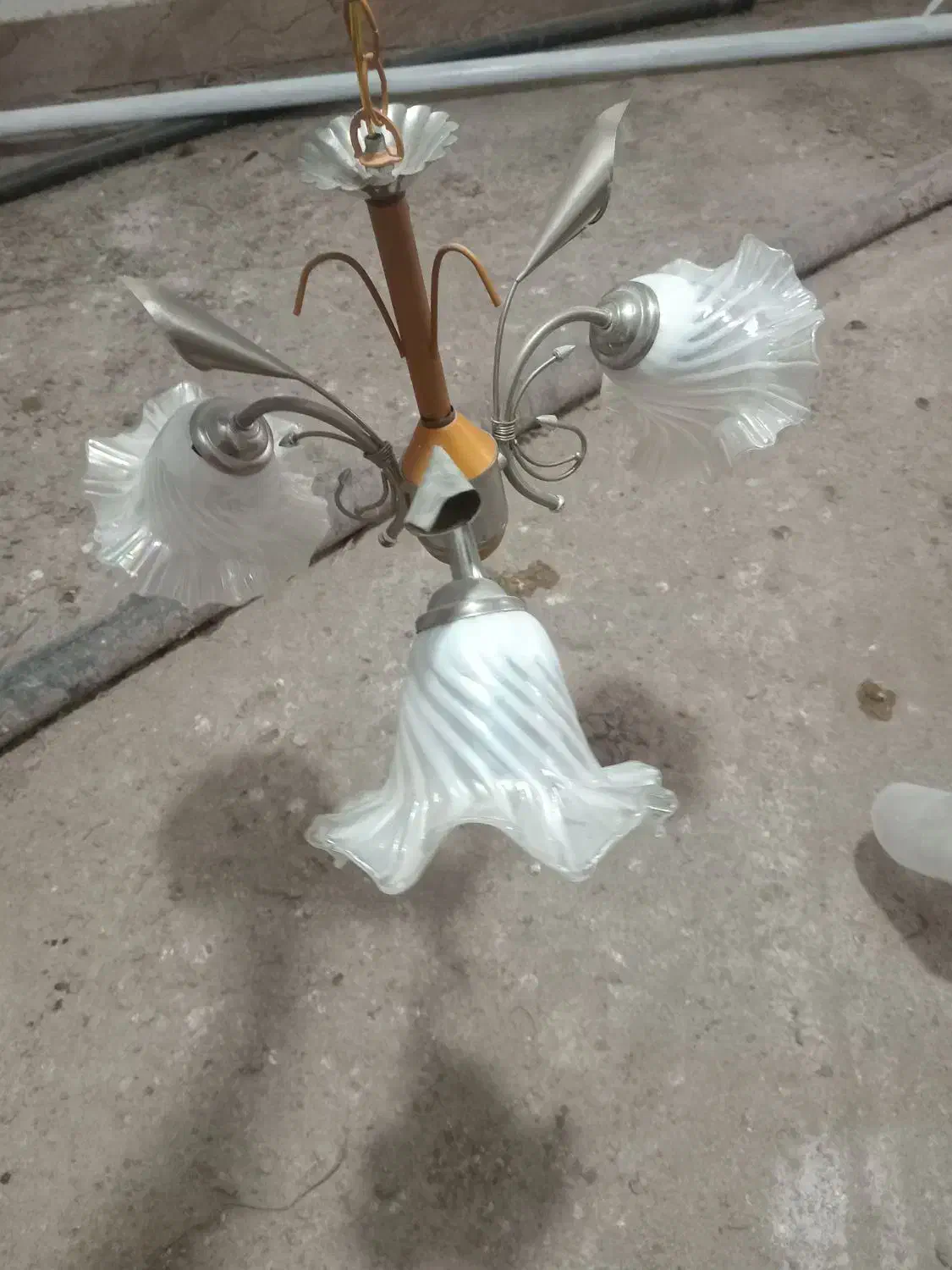 لوستر|لوستر و چراغ آویز|کیاشهر, |دیوار