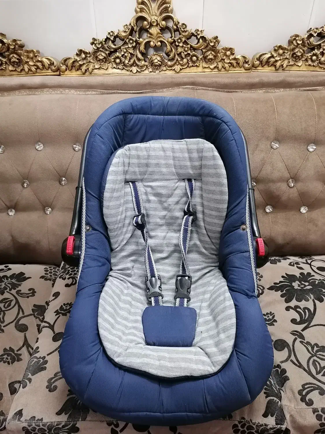 کریر|کالسکه و لوازم جانبی|قم, پامنار|دیوار