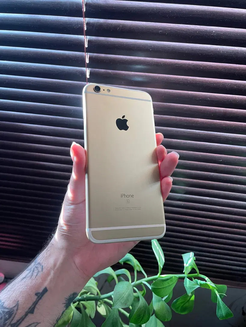 iphone 6s plus|موبایل|اصفهان, شهرک شهید منتظری|دیوار