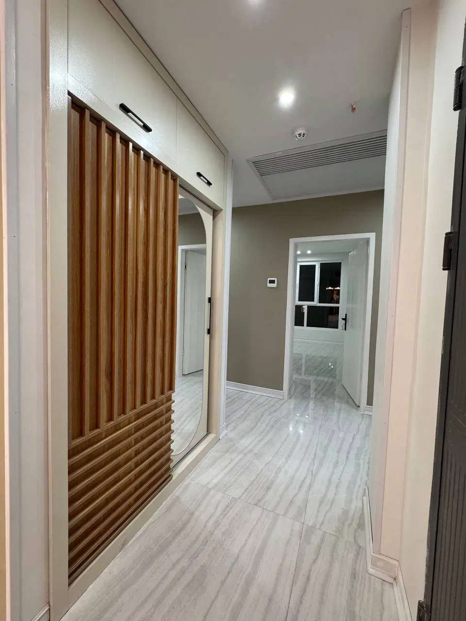 ۱۷۰متر رحمانیه تکواحدی صفر مدرن فول غرق نور - Ansicht 4