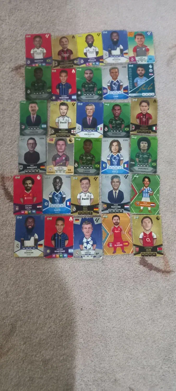 کیمدی|اسباببازی|مهر, |دیوار