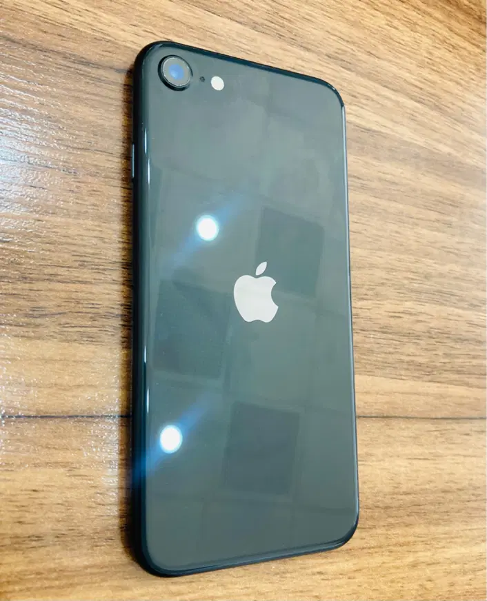 Iphone SE  2020|موبایل|مرودشت, بیست متری بیمارستان|دیوار