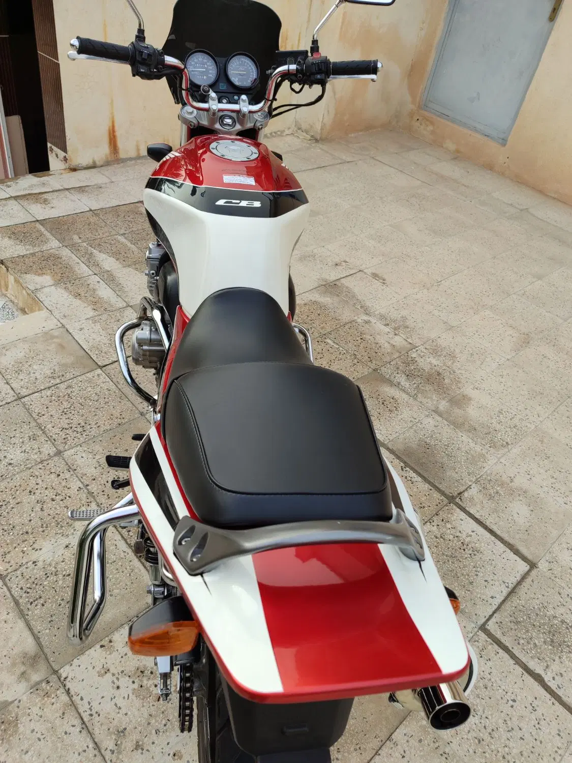 cb400مدل 2010|موتورسیکلت|شیراز, حومه شیراز|دیوار