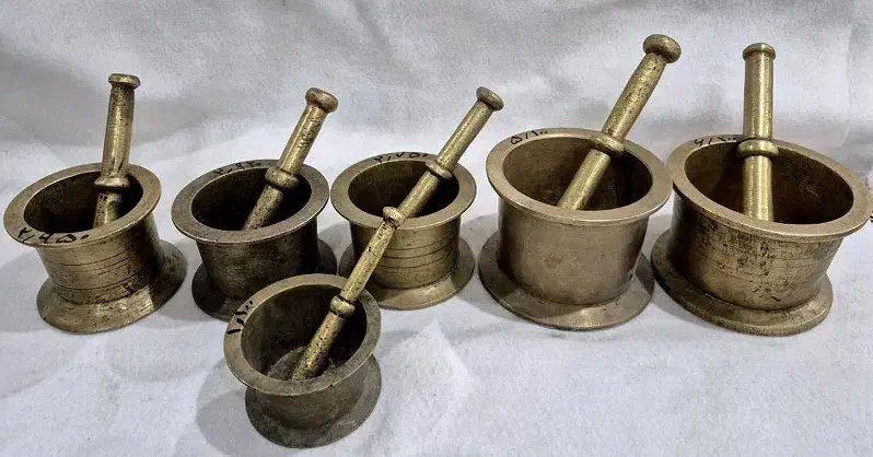 دبگ مسی|کلکسیون اشیاء عتیقه|میبد, |دیوار