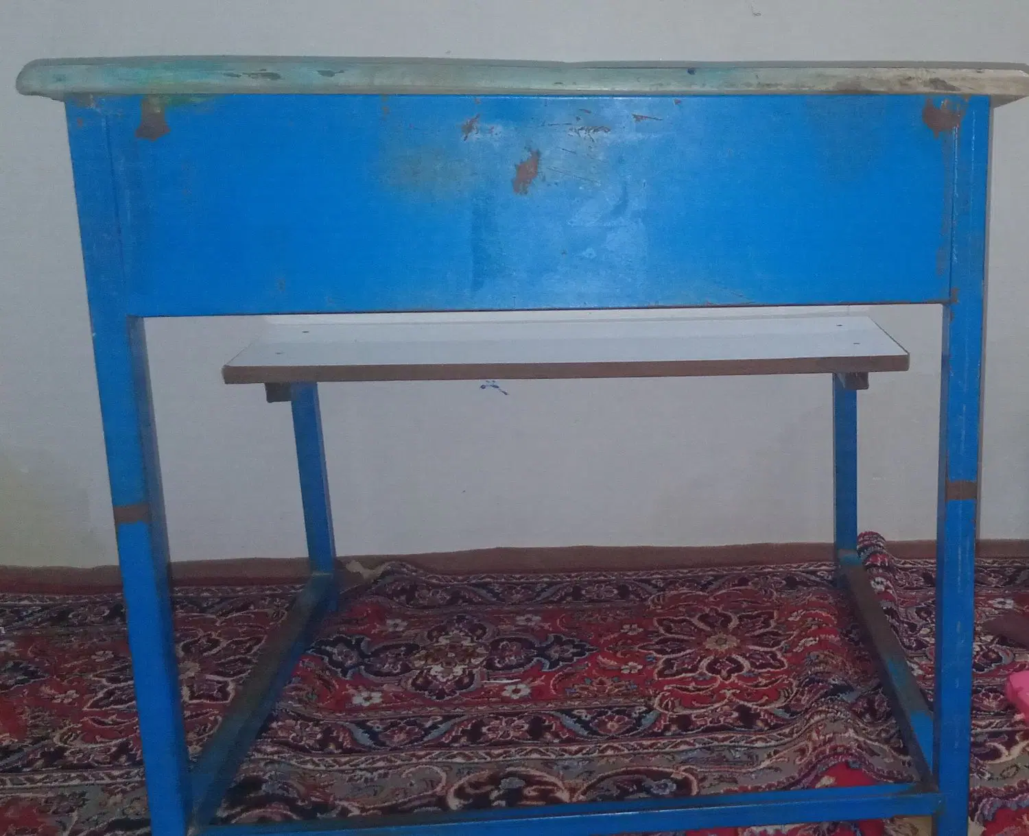 نیمکت|صندلی و نیمکت|ارومیه, |دیوار