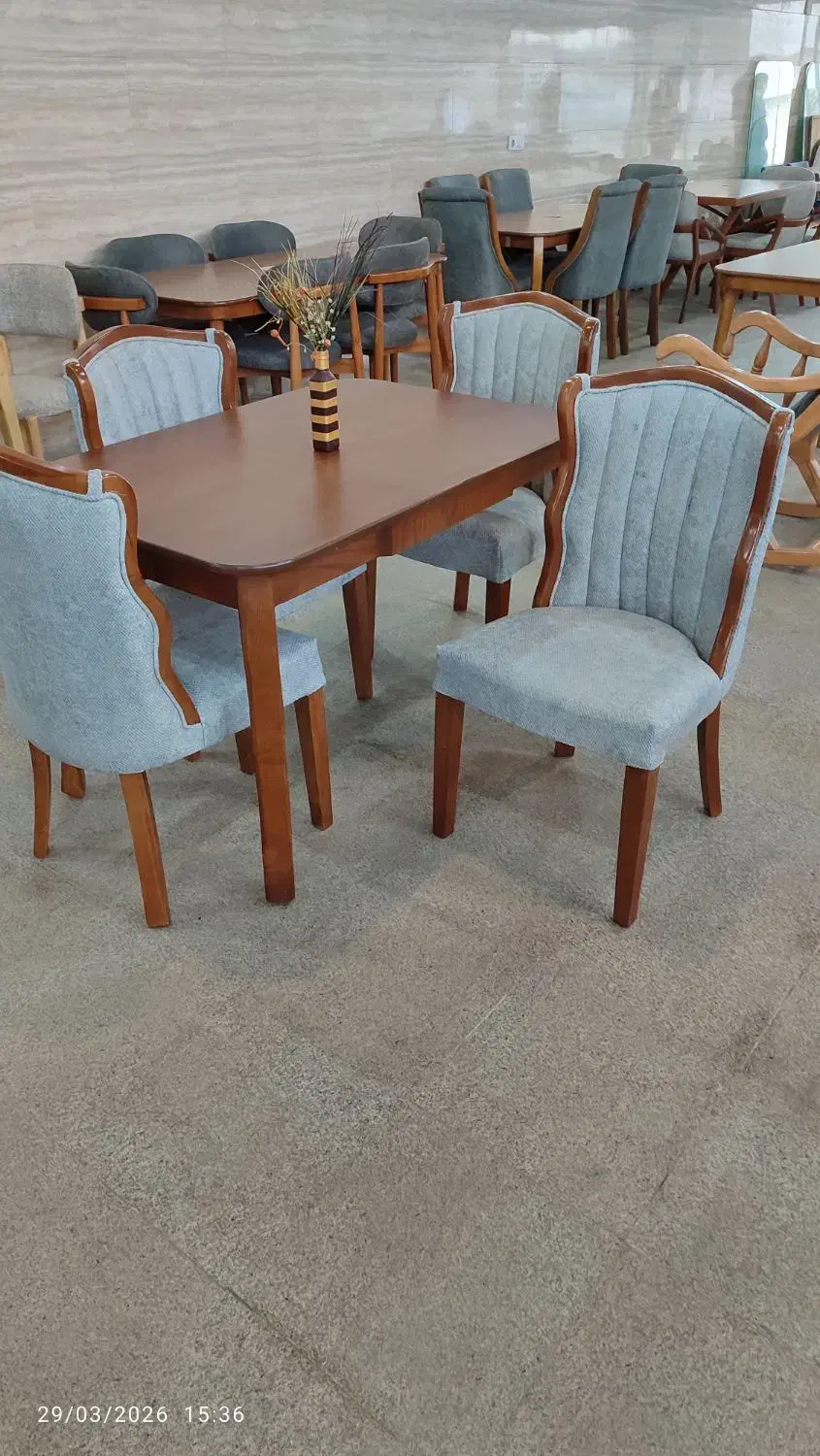 میز نهارخوری چهار نفره|میز و صندلی غذاخوری|مشهد, خلق آباد سفلی|دیوار