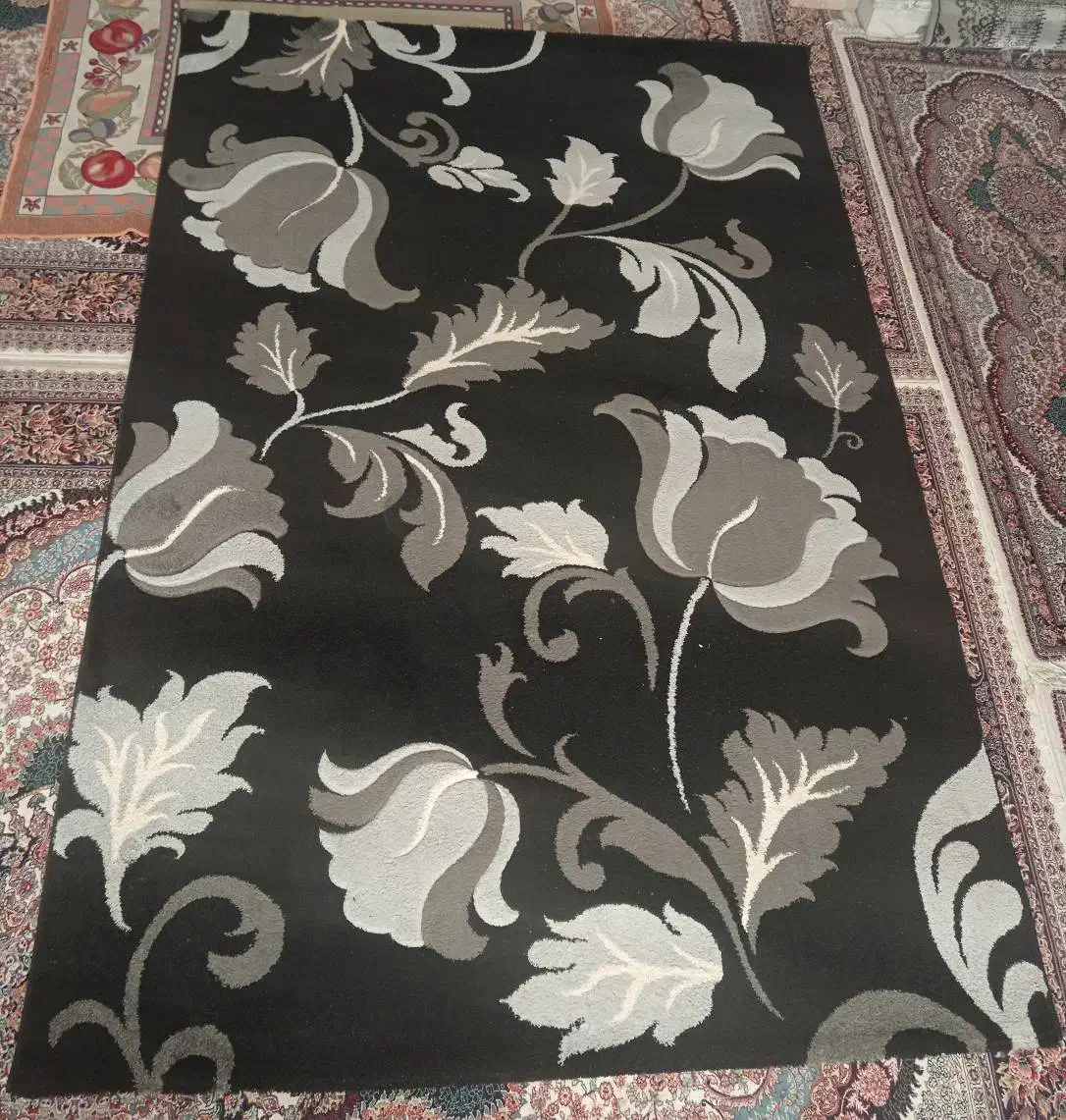 فرش|فرش|تربت‌حیدریه, کوه سنگی|دیوار