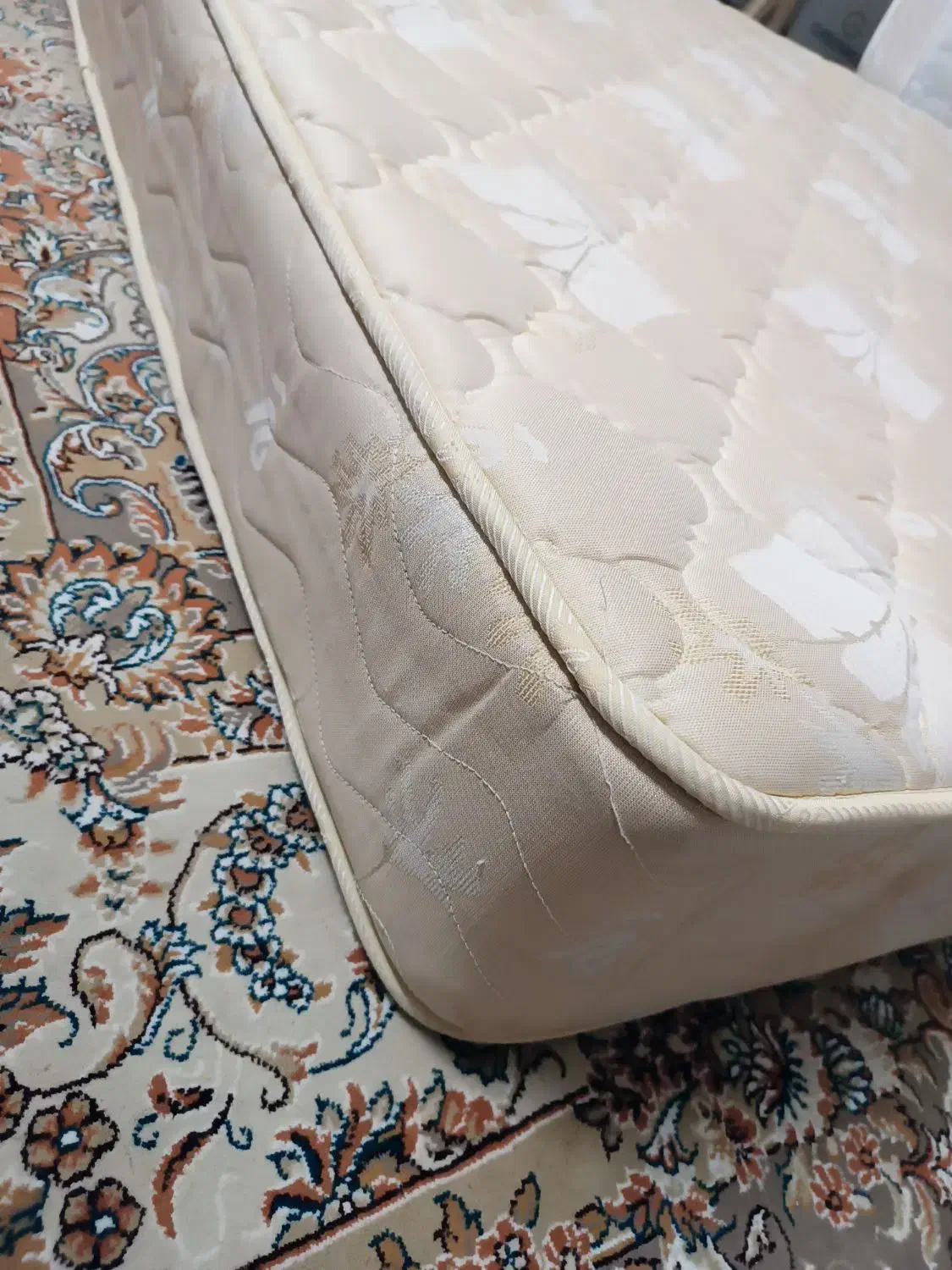 تشک تخت دو نفره|تشک تختخواب|شاندیز, |دیوار