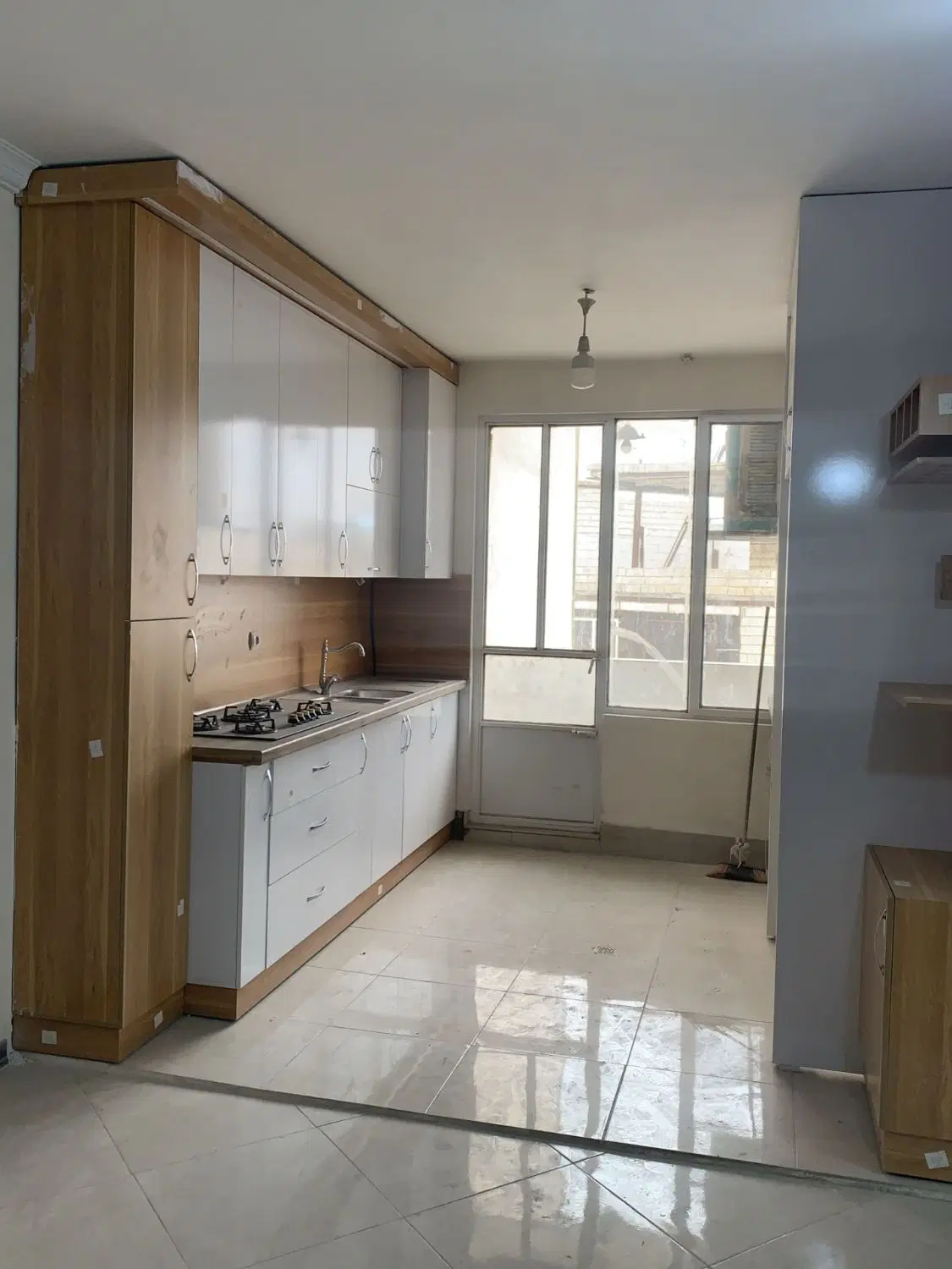 85مترط سوم پارکینگ اسانسوردوخواب درتوس33کشف نیلوفر - Widok 5