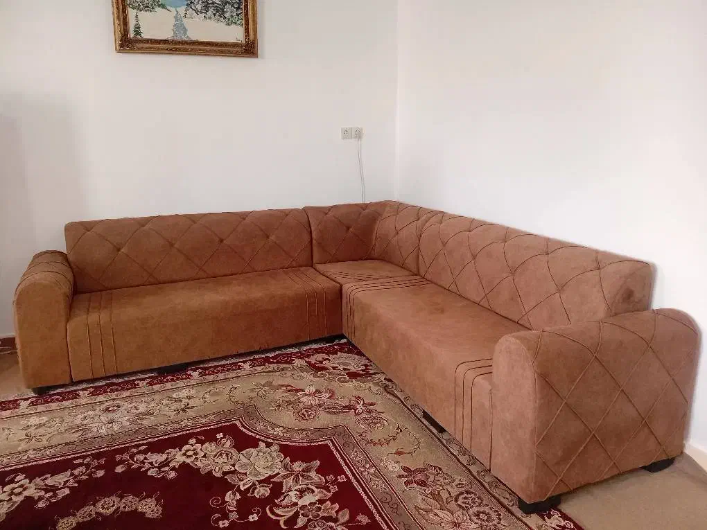 ۲۸۰۰۰۰۰۰|مبلمان خانگی و میز عسلی|باوی, |دیوار